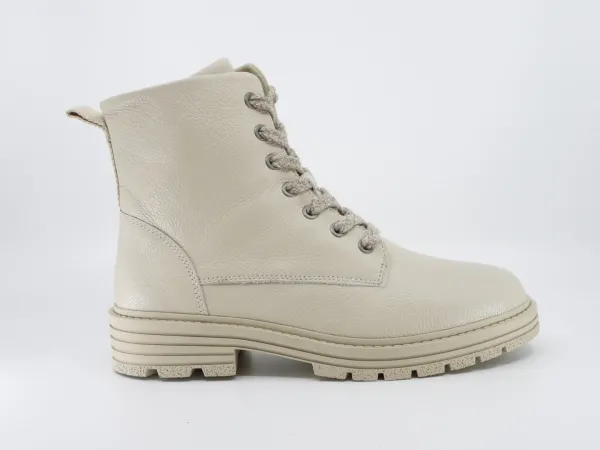 Beige_talco_bikerboot_Kelly_K_1