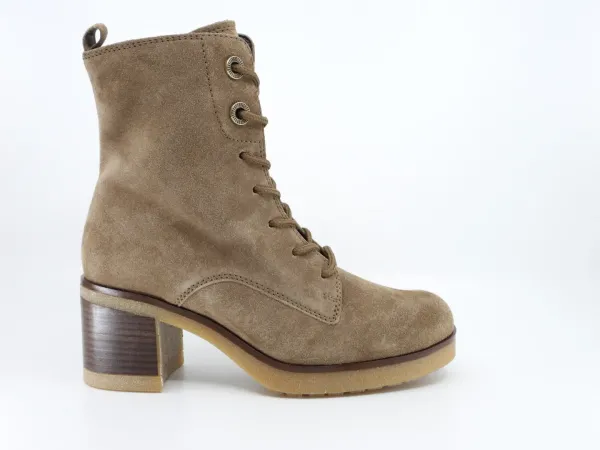 Beige_veterboot_G_1