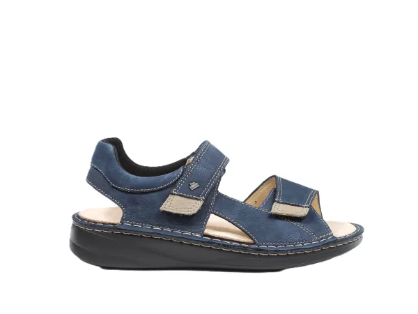 Blauw_nubuk_Skiathos_sandaal_FC_1