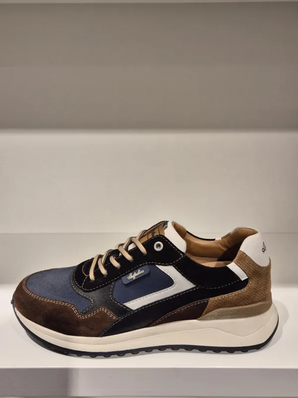 Blue_leather_Yamato
