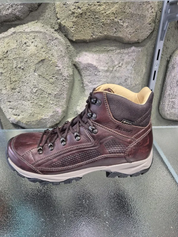 Bruin_Sterzing_Lady_Identity_Mid