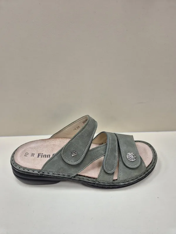 Groen_nubuk_Ventura_S_