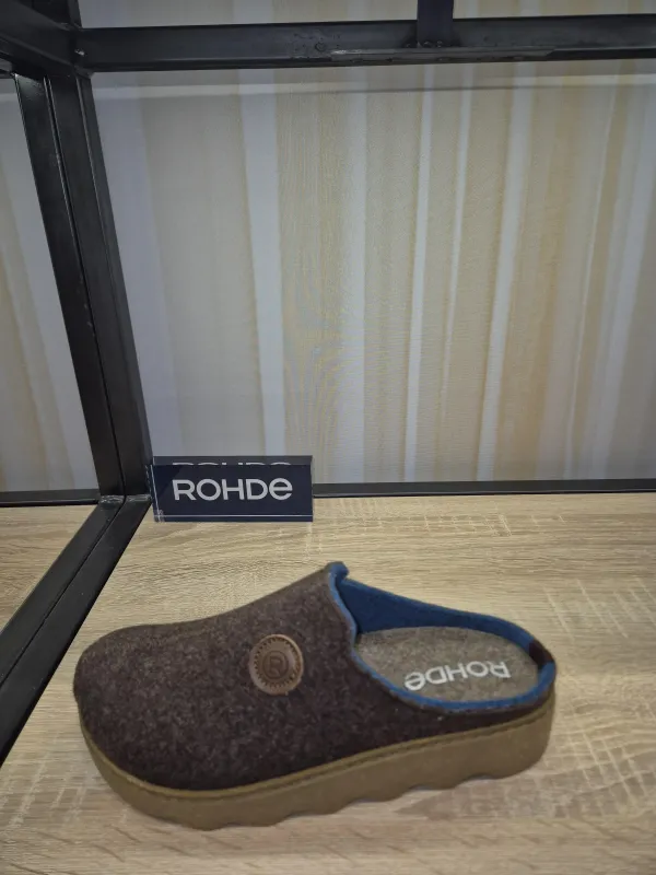 Mocca_Foggia_D_slipper
