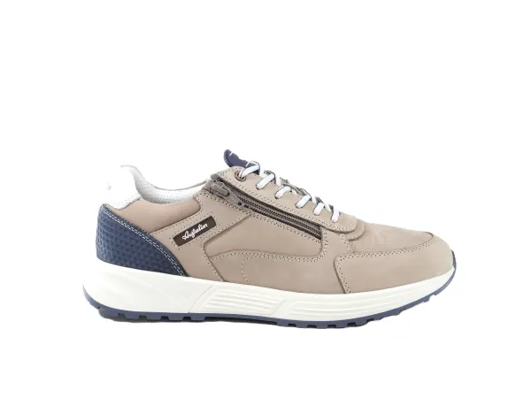 Taupe_Blue_White_Discover_4