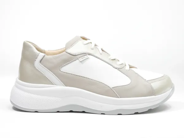 Wit_beige_combi_Piccadilly__1