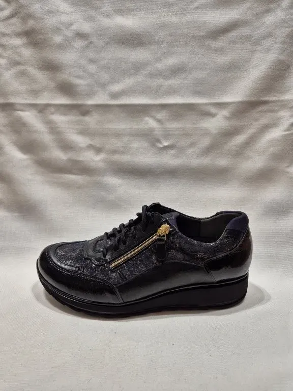 Zwart_blauw_combi_lak_sneaker_G