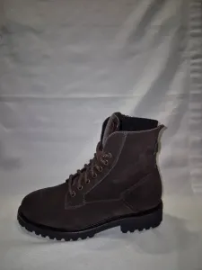 Bruin_bikerboot_H