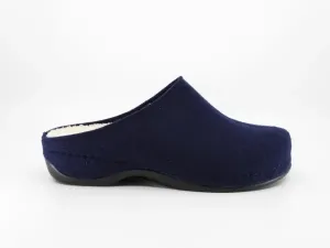 D_blauw_vilten_slipper_Florina