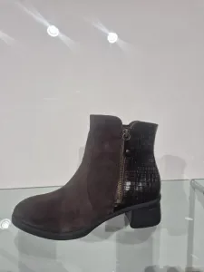 D_bruin_combi_Blues_boot_G