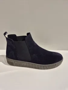 Ocean_velour_chelseaboot