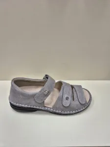 Taupe_Adelaide__d_hiel