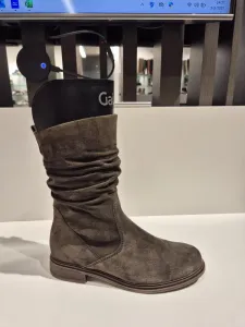 Taupe_laarsje_G_5