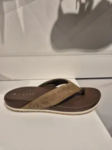 Toffee_Cushion_Bonzer