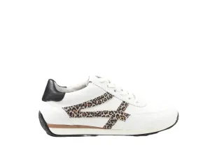 Wit_leer_leo_H_Gabor_1